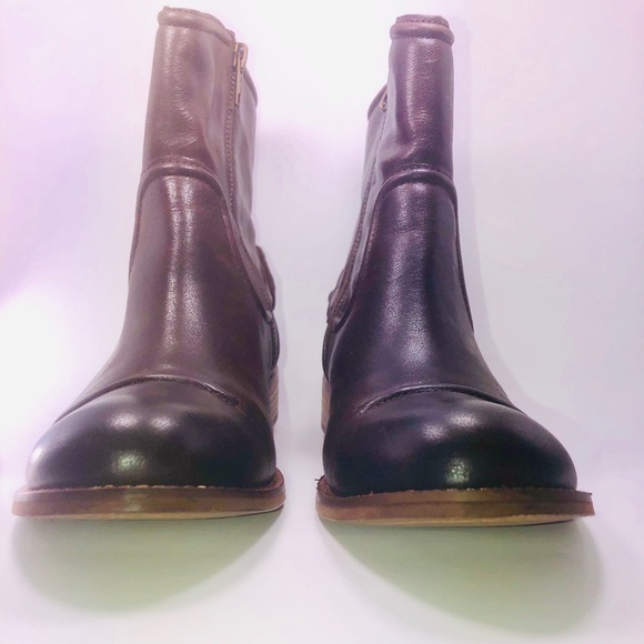 Juicy Couture Boots (Cowboy Boots) - Picture 2 of 7